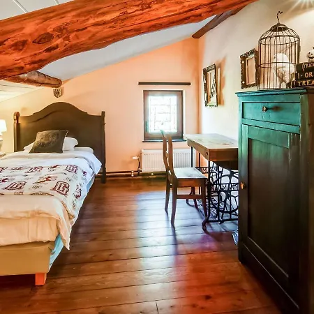 Luring In With Garden Tatil Evi