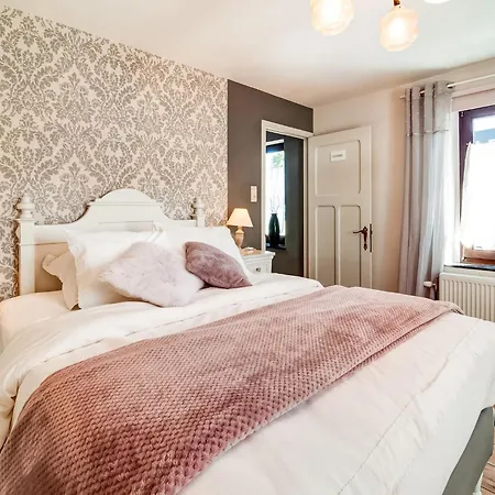 In With Garden Lierneux