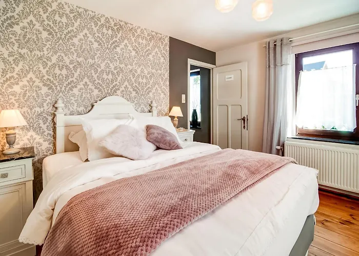 In With Garden Lierneux